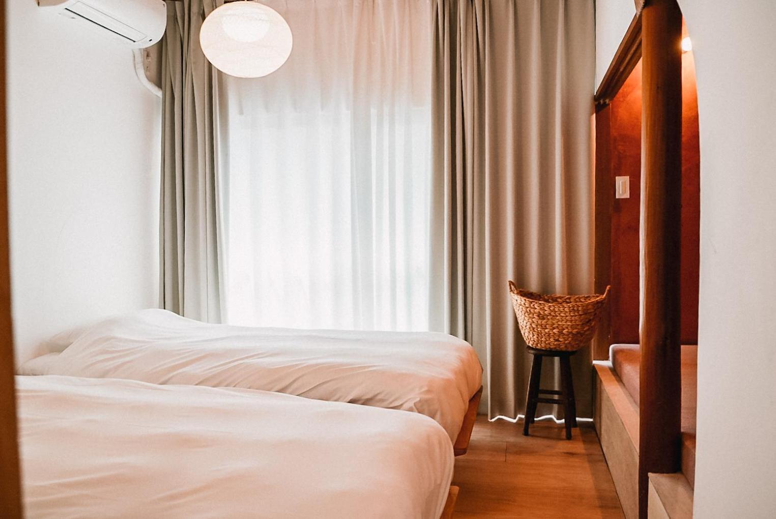 Tipy Records Inn Photon Odavari Kültér fotó